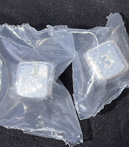 (2) 2022 YPS 1 Oz .999 Silver DICE   *RARE* **Free Shipping** CLICK FULL DETAILS TO BID!! Bidding starts @ $75