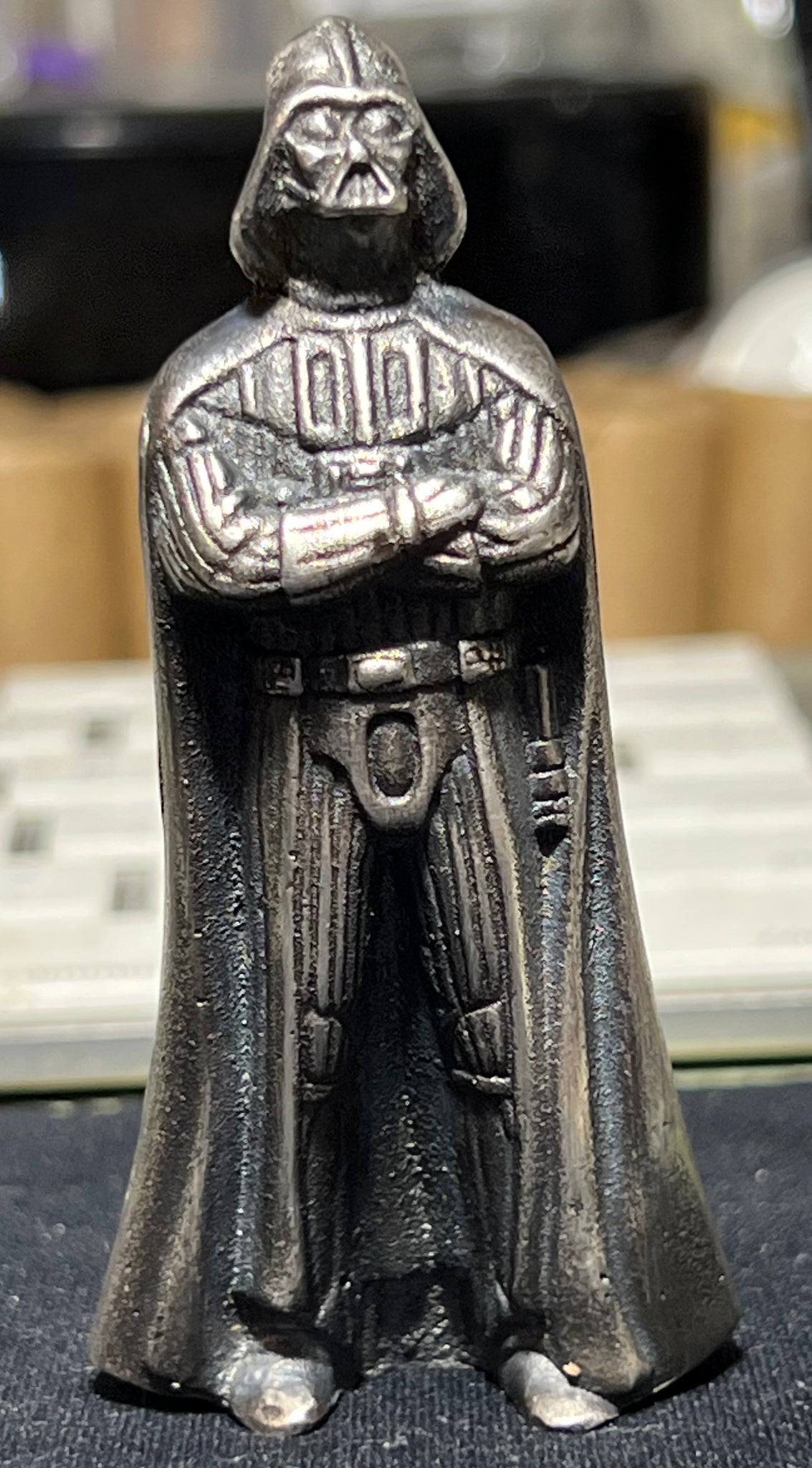 5.64oz Silver DARTH VADER hand pour by Resurrection Metals **3 Day AUCTION AUCTION AUCTION** *Shipping included with Winning Bid* Bid Starts @ $375